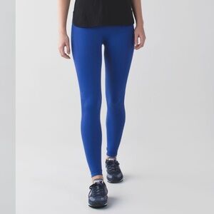 Lululemon Zone In Tight
Sapphire Blue High Rise 27” Size 6